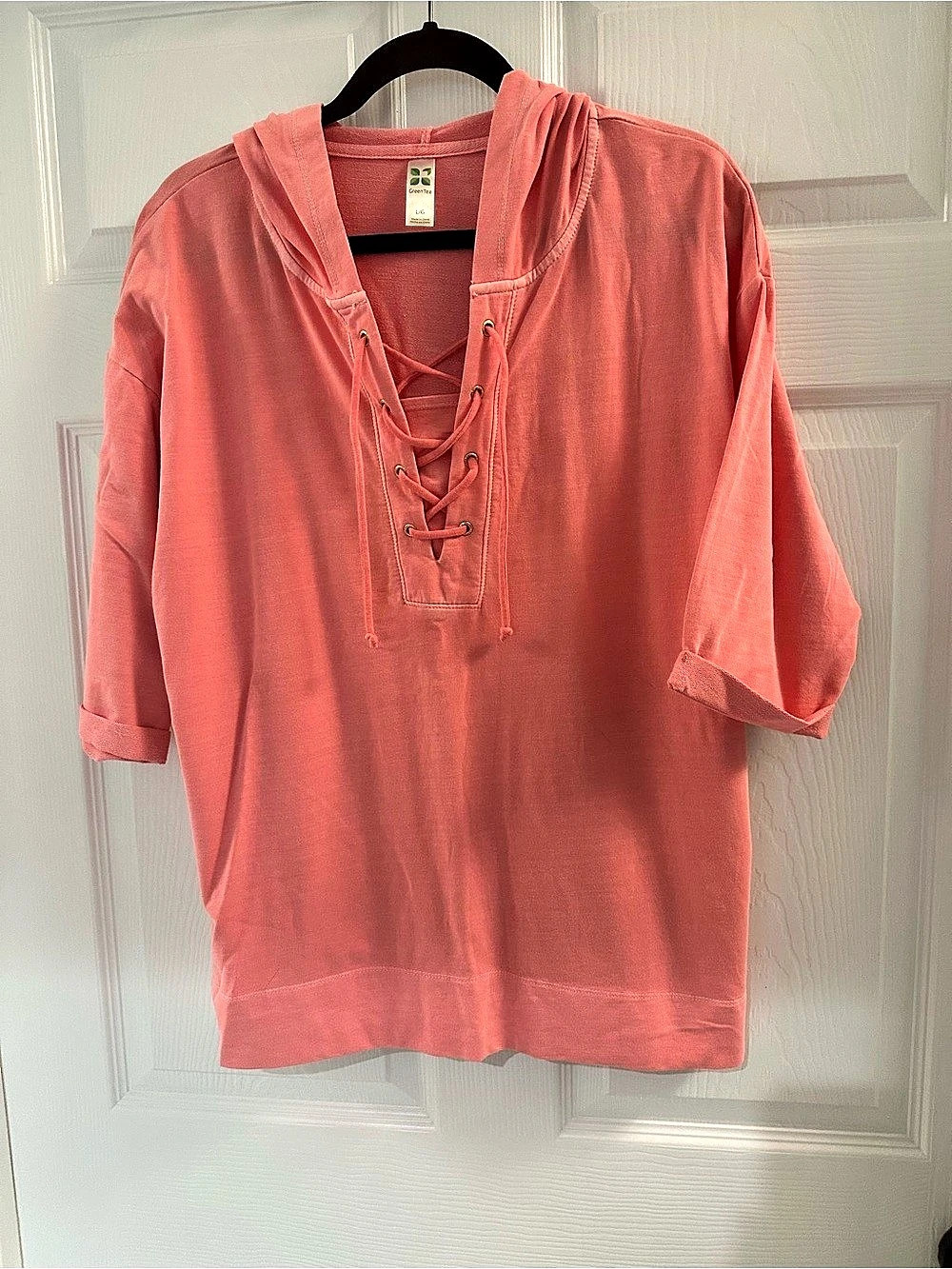 GreenTea Lace-Up Hooded Tunic in Pink Size Large Like New